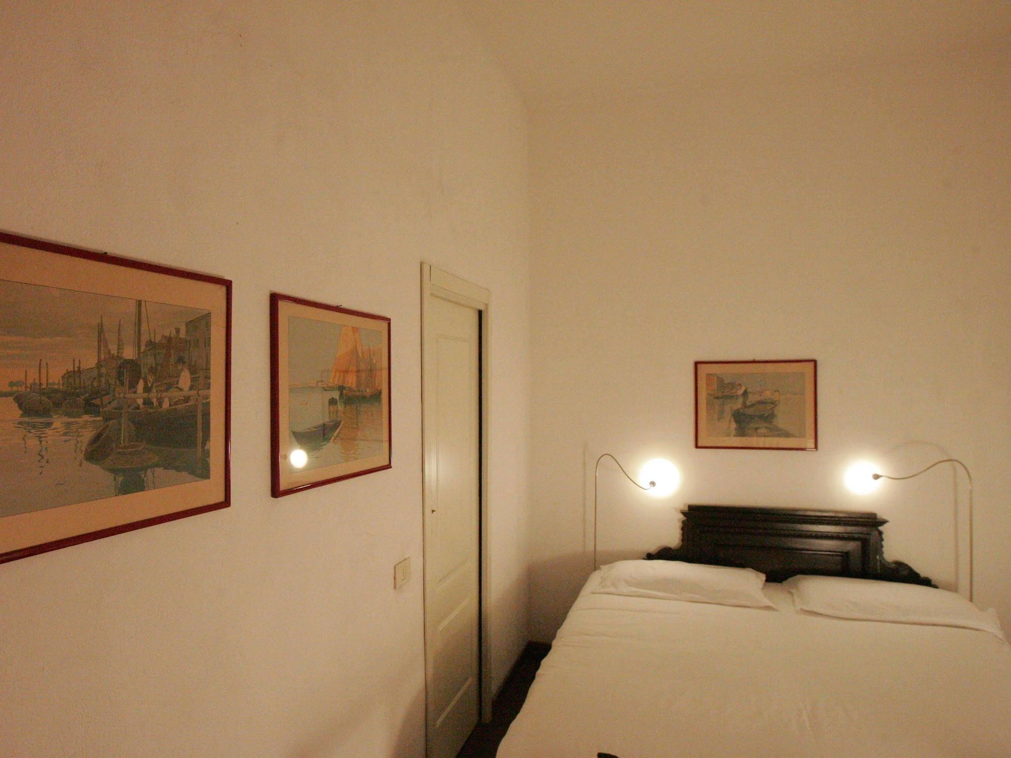 Casa Milano- Apartments And Rooms Екстер'єр фото