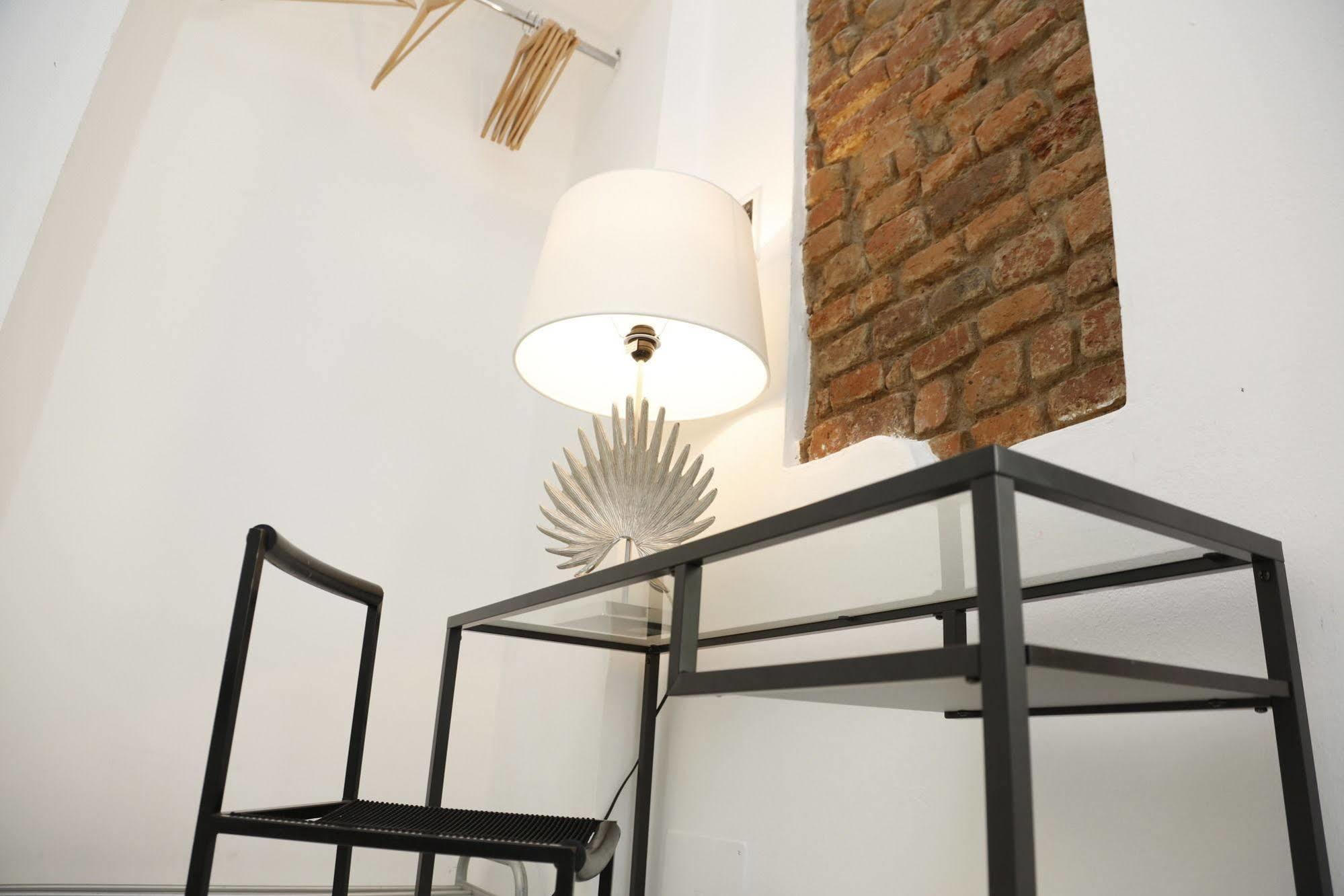 Casa Milano- Apartments And Rooms Екстер'єр фото