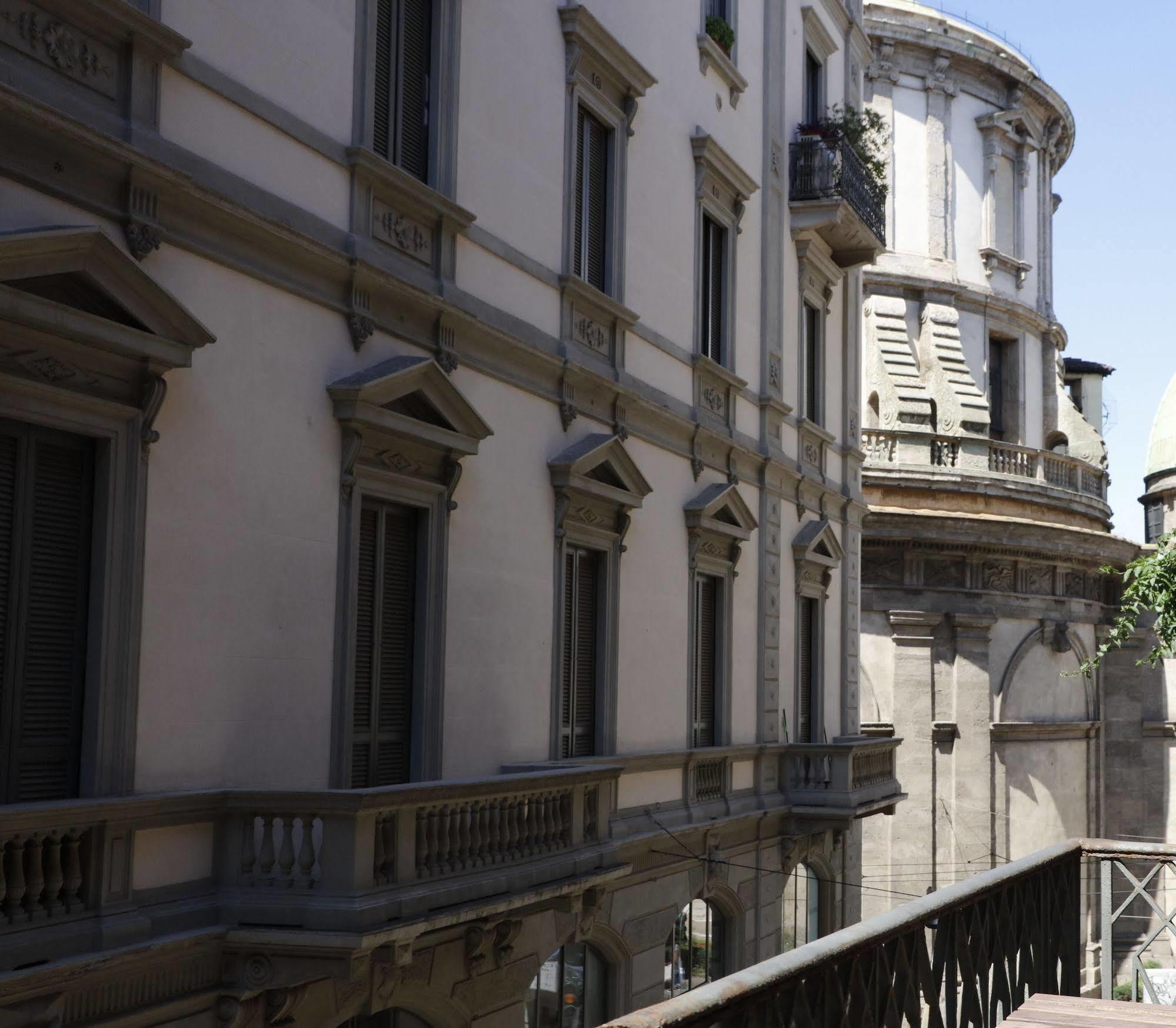 Casa Milano- Apartments And Rooms Екстер'єр фото